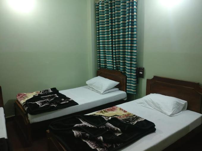 Al Rehman Hotel Λαχόρη Εξωτερικό φωτογραφία